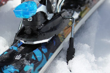 Choosing the correct ski binding brake width